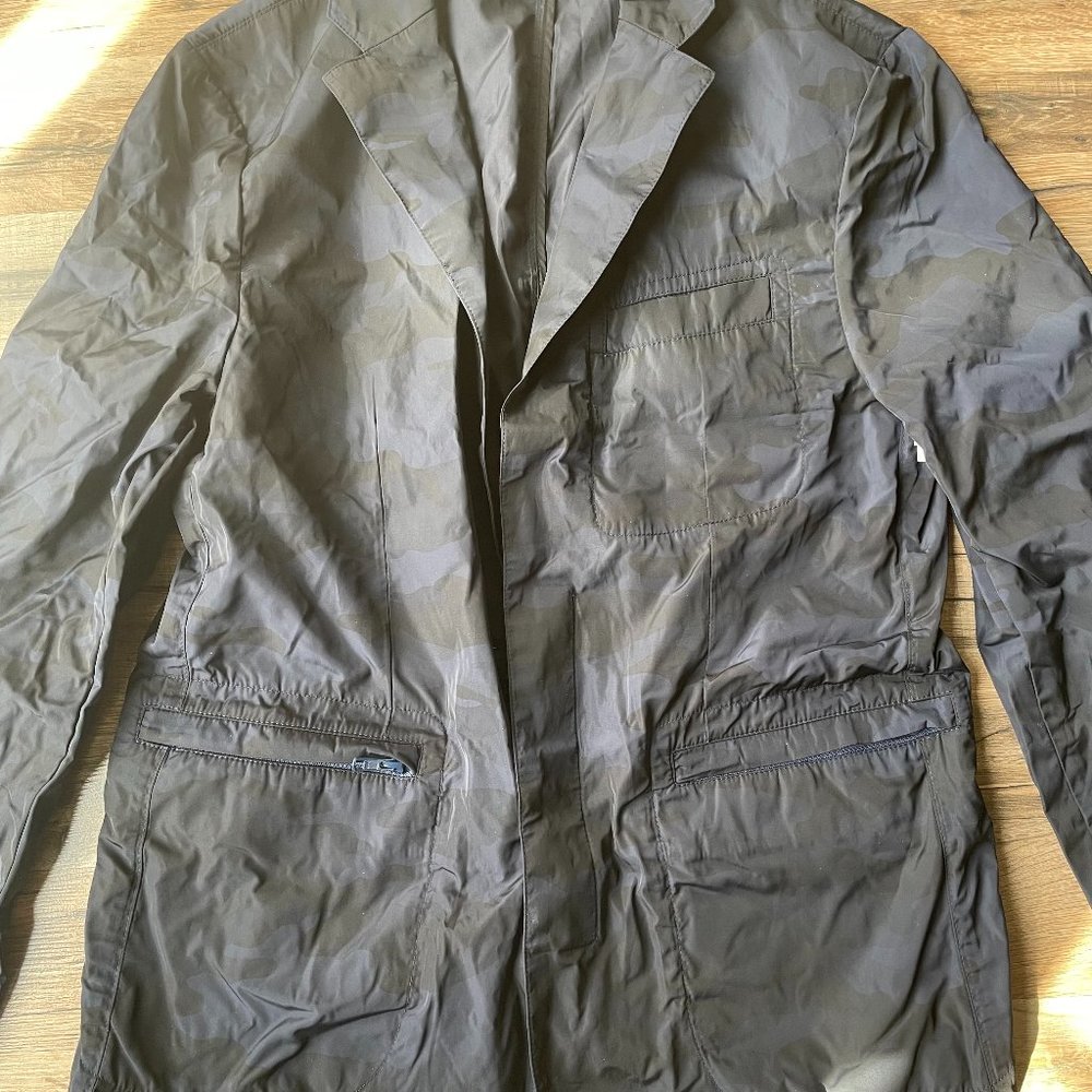 SLATE & STONE CAMO BLAZER